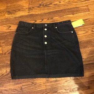NWT H&M Black Denim Skirt